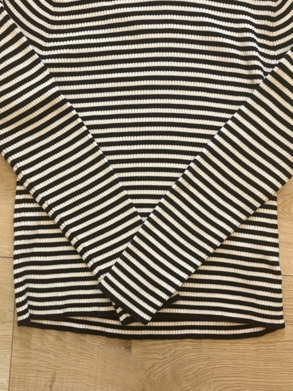 Ralph Lauren Preppy Black & White Striped Chunky Knit Turtleneck Sweater Ribbed - Picture 7 of 10